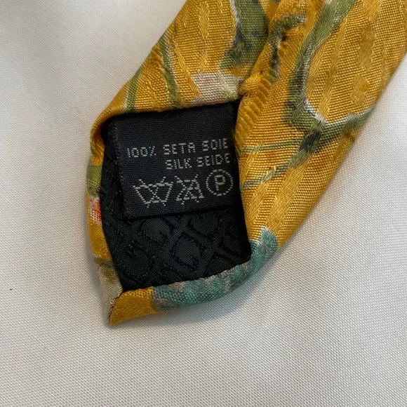 Floral Patterned Yellow Silk LP Tie - Picture 6 of 7